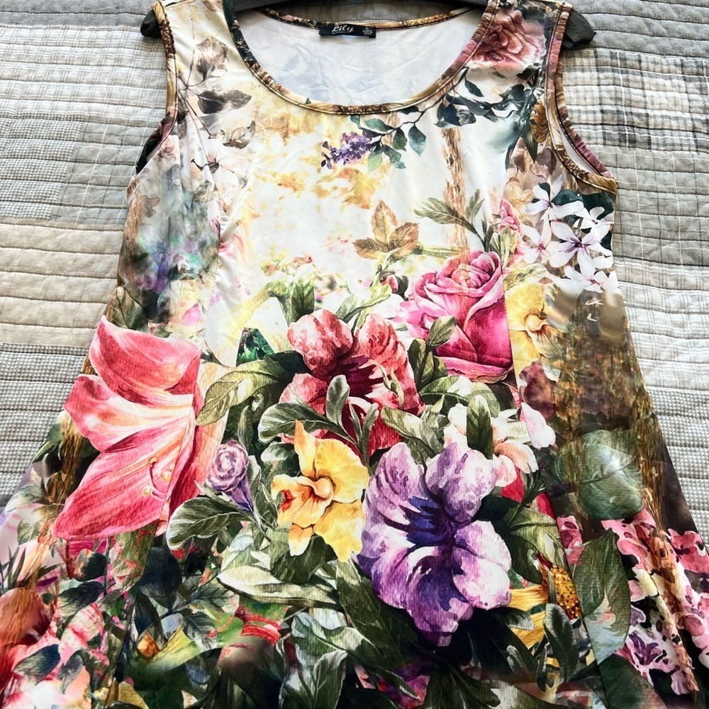 Lily Pink Sleeveless Graphic Maxi Dress - Picture 3 of 9